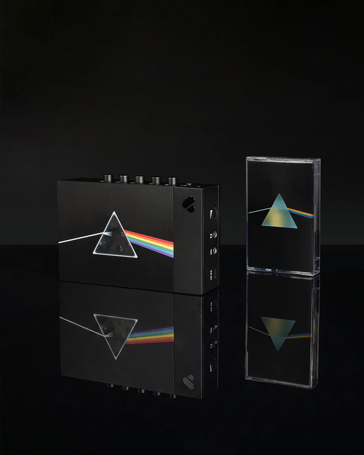 WE ARE REWIND × PINK FLOYD Collector's Box Set - Limited Edition - Cassette Player, Included Cassette and Numbered Authenticity Card