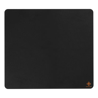 مجموعة ألعاب Deltaco Gaming GAM-113 3 في 1 (لوحة مفاتيح، ماوس، لوحة ماوس) بمفاتيح غشائية RGB، حجم كامل، تصميم نورديك، مضاد للظلال، لون أسود